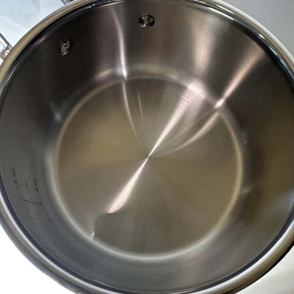 VIKING 3 Ply Stainless Steel Saucepan 2.25 Qt NEW Glass Lid Vent Inudction